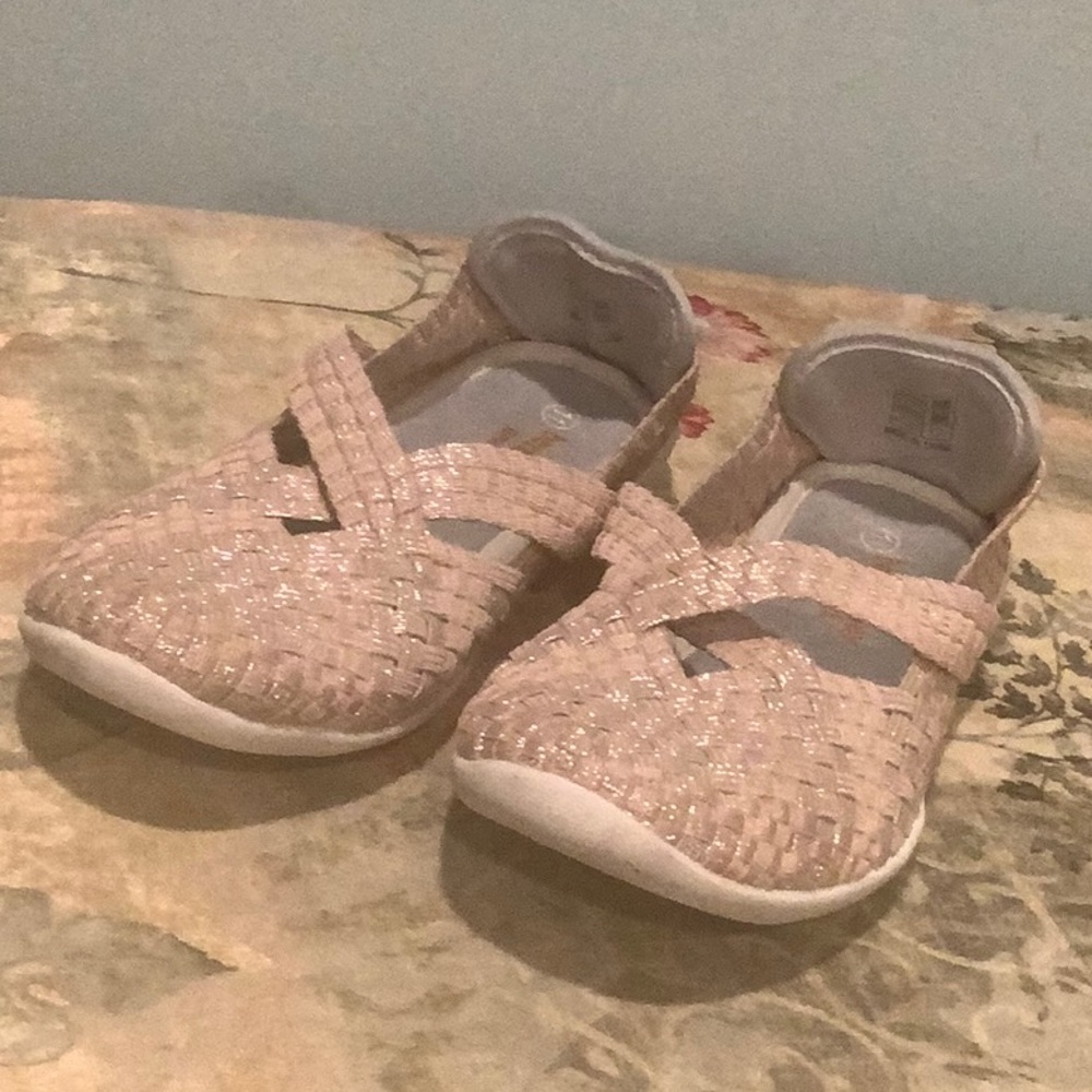 PRICE DROP

BERNIE MEV. NEW YORK               BALLET FLATS